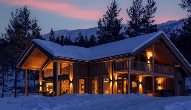 Lakelodge 10p - Five Bedroom Chalet, Sleeps 10