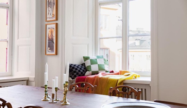 Large 2BR in Central Gamla Stan
