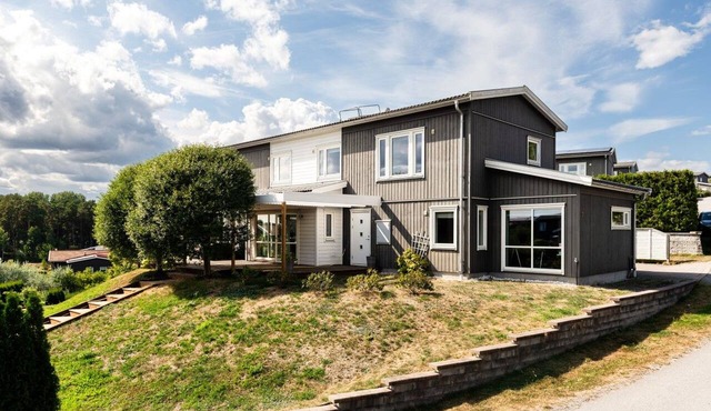 Large 4 Bedroom Family Home in Beautiful Ekero in Ekerö