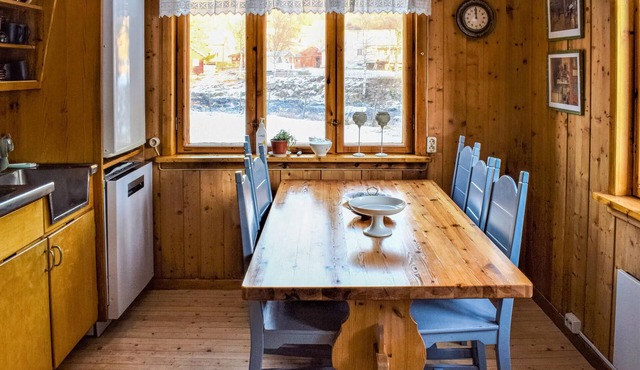 Large and beautiful house on child-friendly and beautiful property.