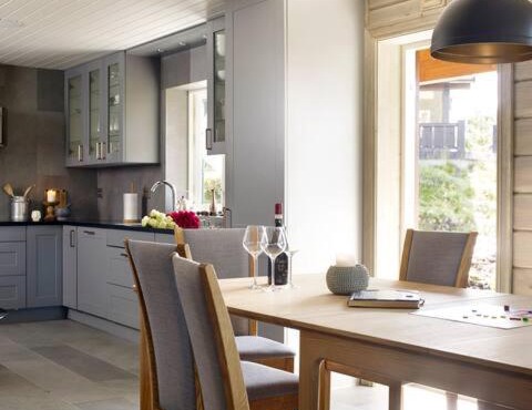 Large Mountain Lodge Stryn - sleeps 16 guests in Stryn