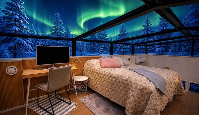 Levi Glass Roof Lodge | Luxury Aurora Igloo Experience in Levi