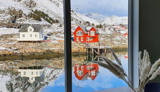 Lofoten Seaside