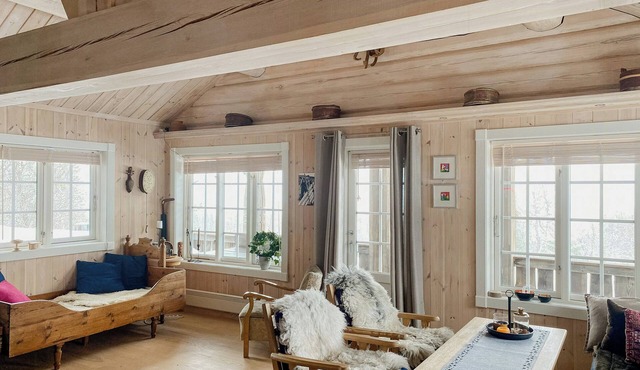 Log cabin with modern solutions