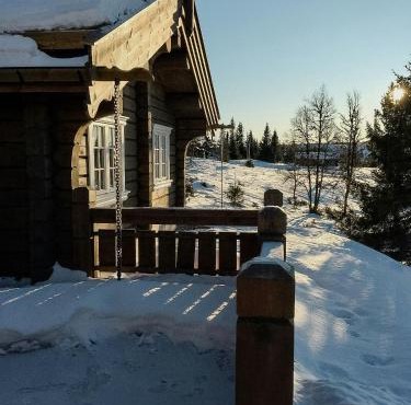 Log Cabin With Views Of Jotunheimen Mountains
