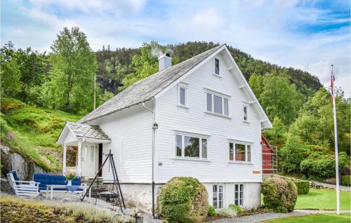 Lovely Home In Hebnes With House A Mountain View