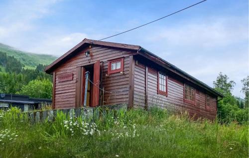 Lovely Home In Nordfjordeid With House A Panoramic View