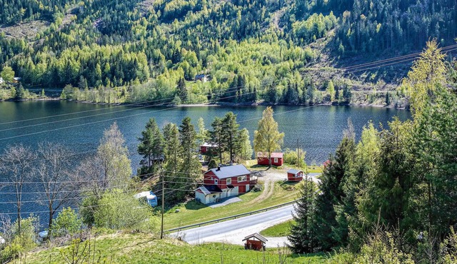 Lovely home in Vråliosen