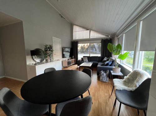 Luftig og sentral leilighet i Tromsdalen
