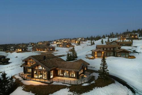 Luxurious Log Cabin At Mostertoppen