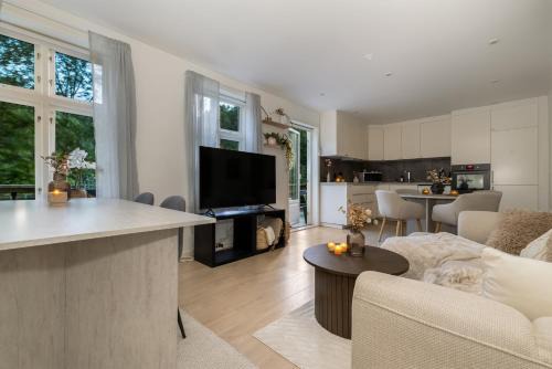 Luxury & Central Your Stylish Stay in Arendal!