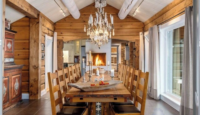 Luxury chalet with hot tub & cold plunge in Trysil