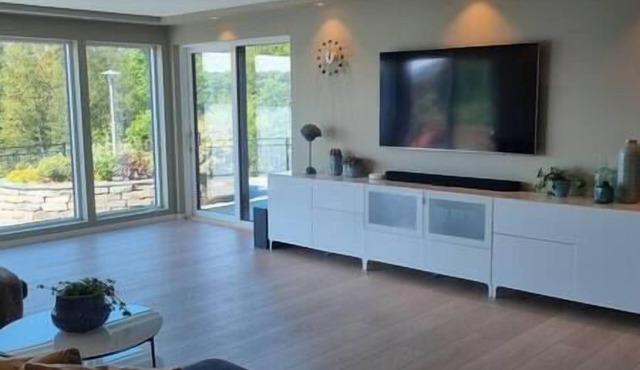 Luxury villa, sea view, 10 min from Bergen center
