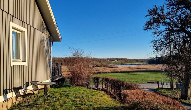 Lyckeby Lodge – A Quiet Apartment Near Nature, Sea & City in Lyckeby