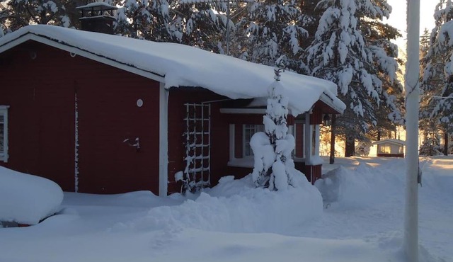 Lysti Cottage by the lake and magical countryside in Rovaniemi