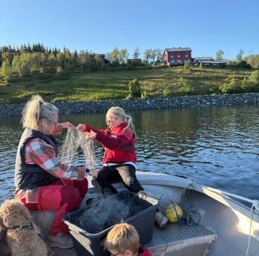 Møsstrond Turisthytte