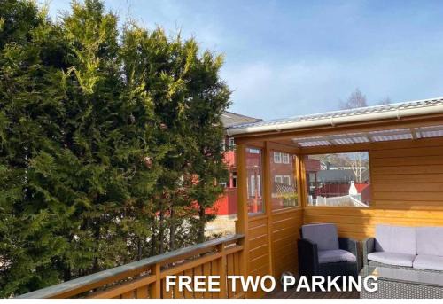 Marikollen, spacious appartment with sunny veranda