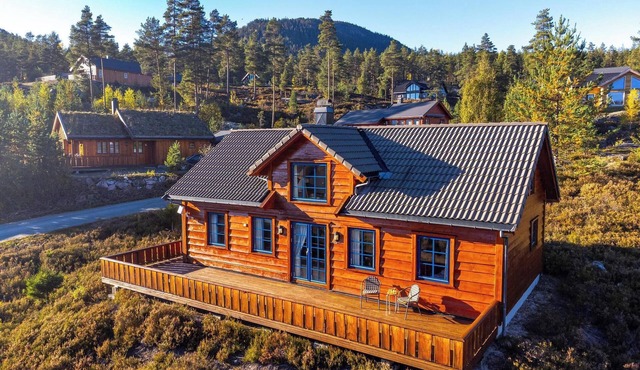 Marit's Hytte 6p - Five Bedroom Chalet, Sleeps 6