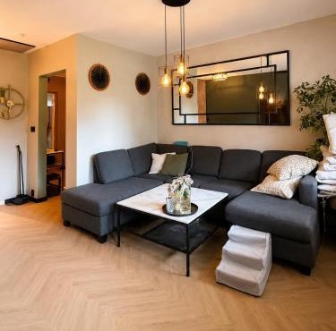 Modern 2-Bedroom Apartment near Oslo Centre with Garage