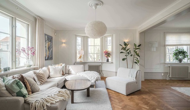 Modern 4BR Villa in Bromma with Garden and Terrace in Bromma