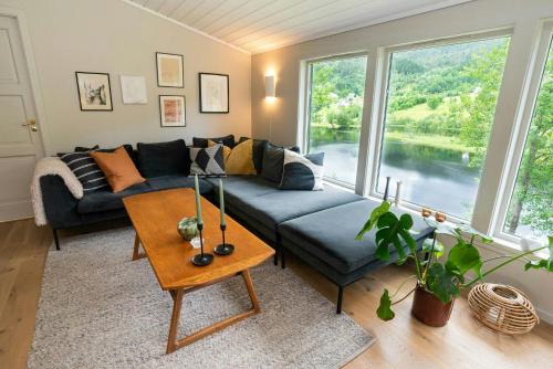Modern And Rustic Cabin With Fjord View In Samnanger