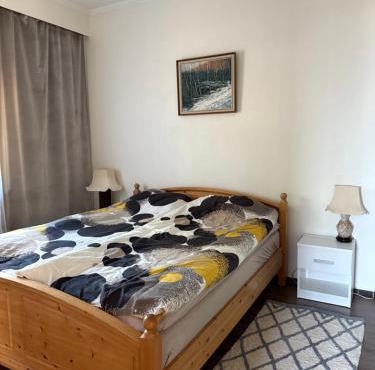 Modern Apartment near Nature & Center
