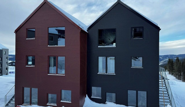 Modern apartment overlooking Gudbrandsdalen