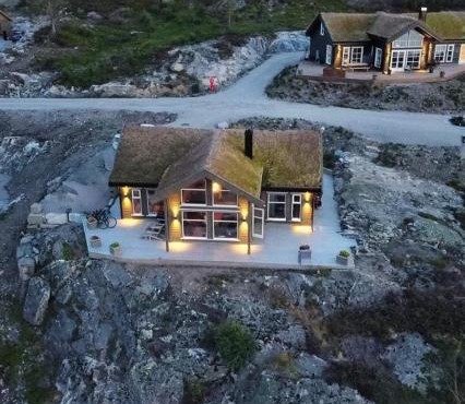 Modern Cabin With A Natural Plot At Gautefall