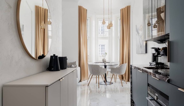 Modern Luxury Flat - Steps to Station in Helsinki