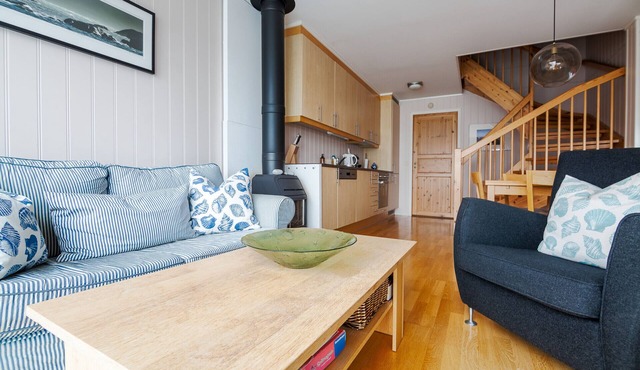 Modern Seahouse in Svolvær with stunning views!