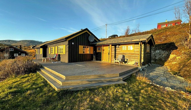 Mountain cottage overlooking Ustevatn at Ustaoset