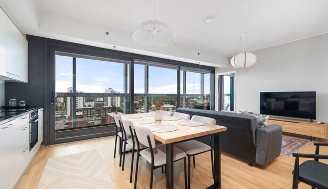 New 12th Floor 2BR Apt | Stunning Skyline Views