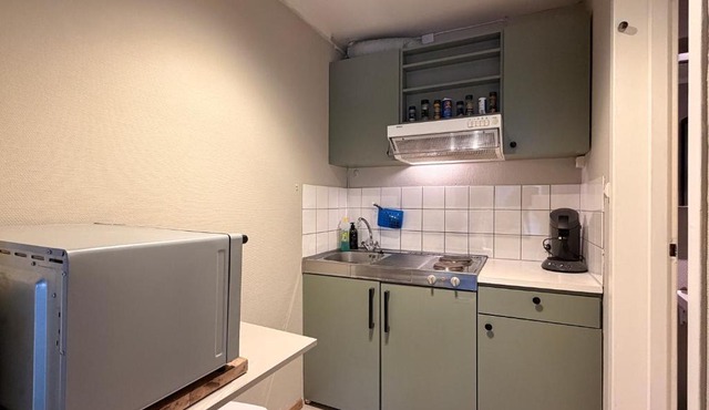 Newly renovated studio apartment in the center of Gol, bed linen & towels included in Gol