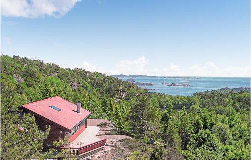 Nice Home In Lindesnes With Sauna
