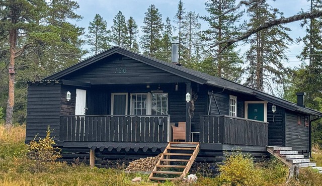 Nice home in østby with house a panoramic view