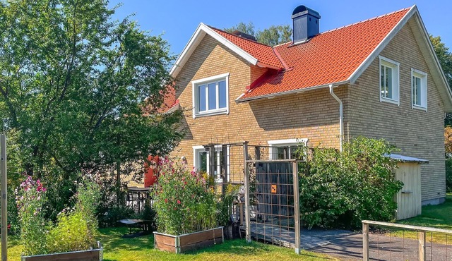 Nice home in Värnamo with sauna in Värnamo