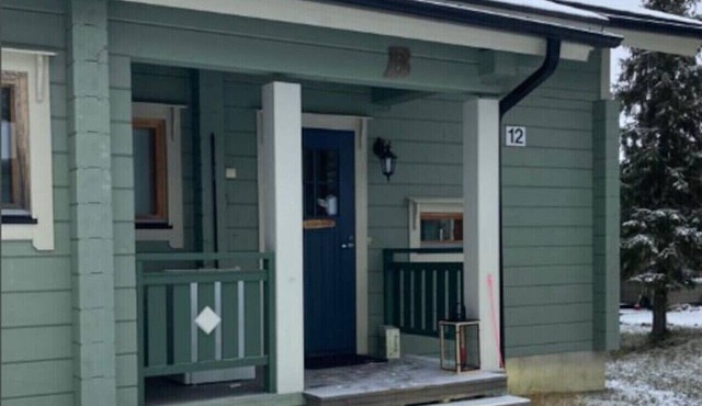 Nietos B | Pet-Friendly Cabin with Private Sauna in Kuusamo