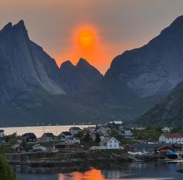 Northern lights apartment Lofoten, Reine