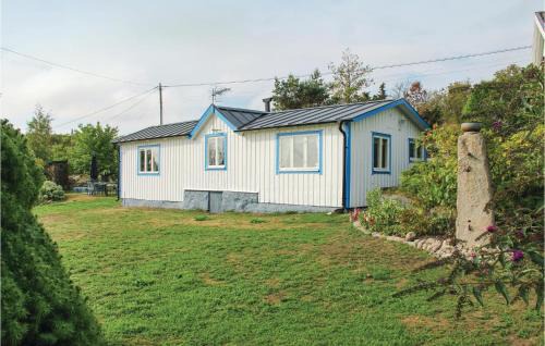 One-Bedroom Holiday Home In Sturko