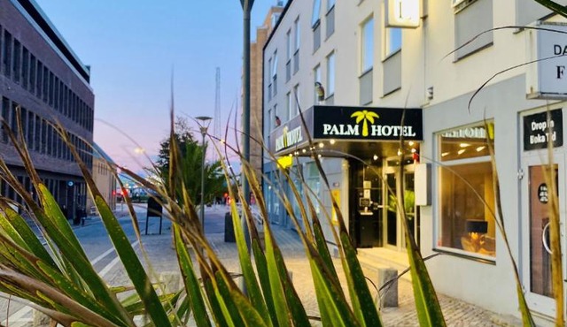 Palm Tree Hotel, Best Western Signature Collection