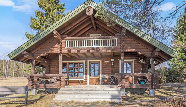 Peltoneuvos by Interhome