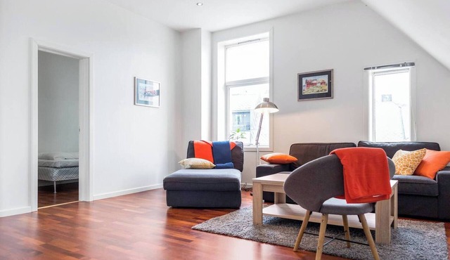 Penthouse by Brosundet, Free Parking Space