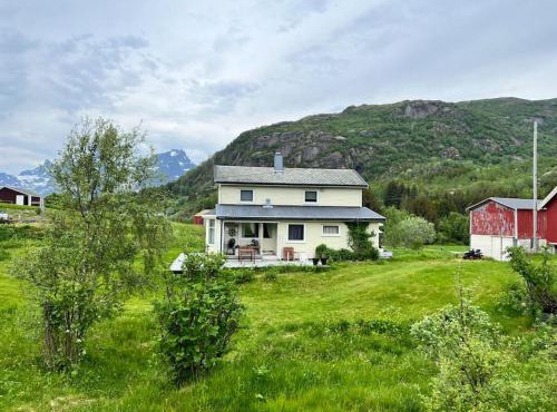 Perlen i Raftsundet in Valen
