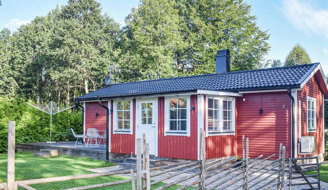 Pet friendly home in Ljungby with sauna