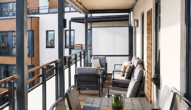 PP1C-Central-Spacious,balcony, family/kids, garage in Oslo