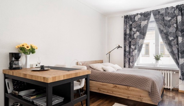 Prime Location City Center Studio - Free Wi-Fi