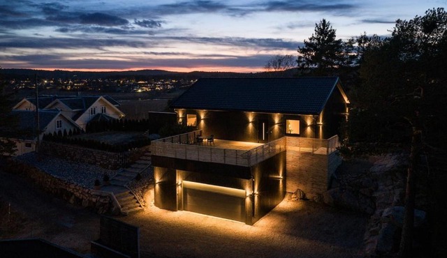 Private modern home, garden and seaview in Sarpsborg