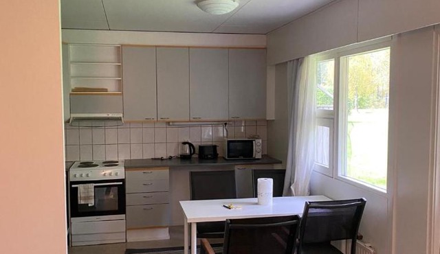Ravikatu, B 12, saunallinen neliö in Oulainen