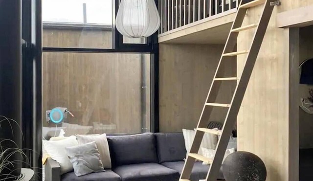 Relax in this cozy family cabin in Oppaker