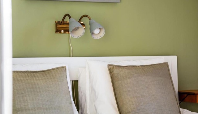Retro Retreat with Modern Comforts
